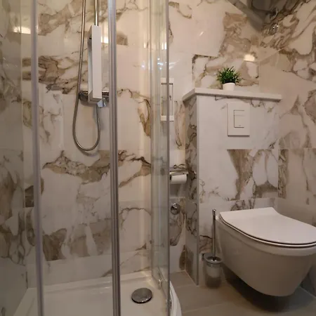 Apartman Simple -no Parking Makarska