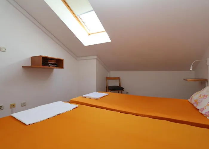 Simple -no Parking * ماكارسكا